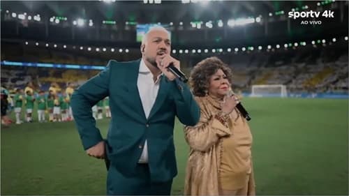 Alcione comenta críticas após apresentação com Belo no Maracanã