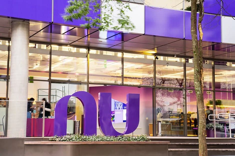 Nubank seguirá com ações em NY, mas decide fechar capital no Brasil