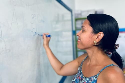 Ibirataia Bate Recorde de Matrículas em 2025