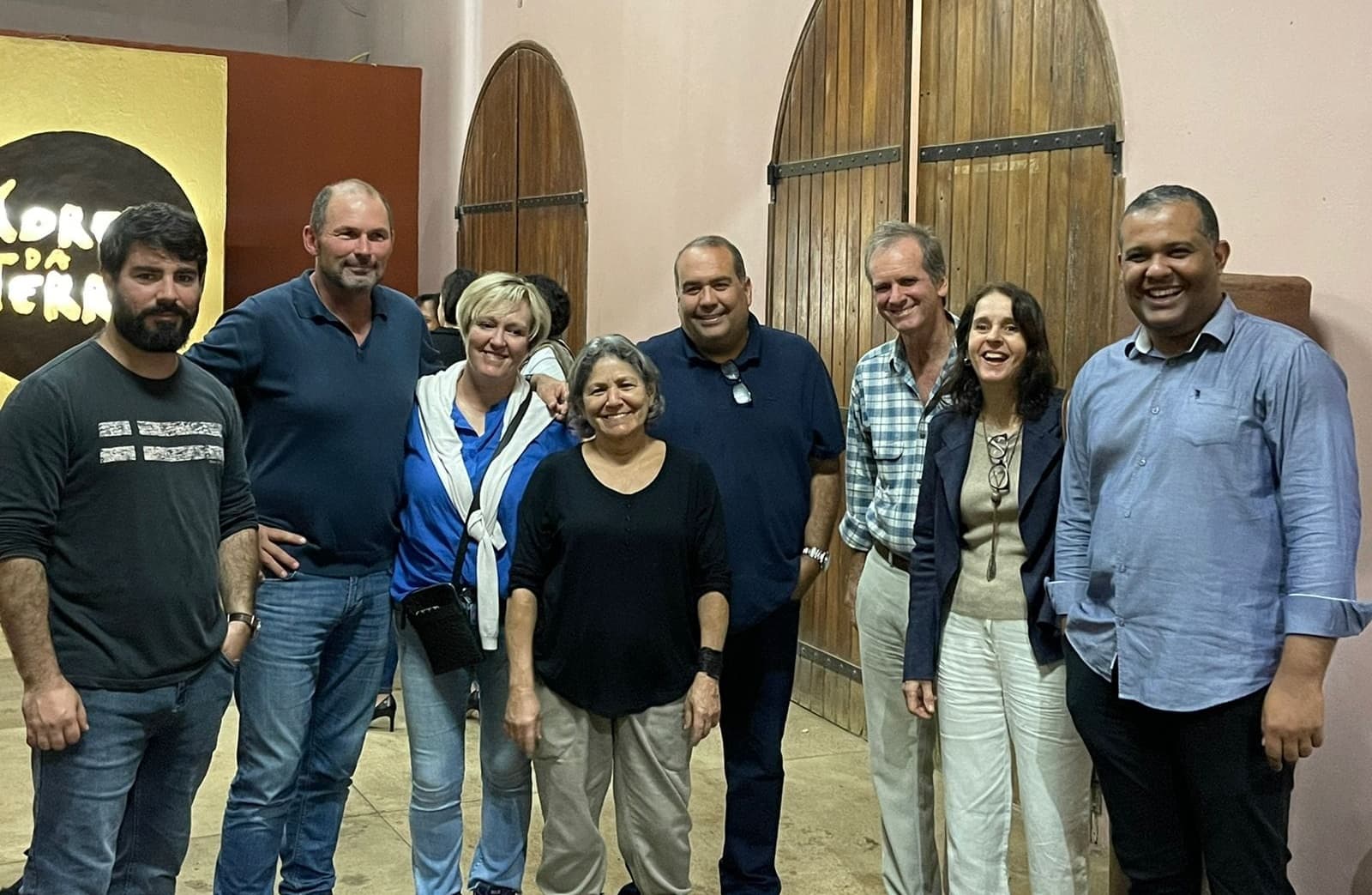 Deputado Sandro Régis prestigia ceramista reconhecida mundialmente, filha de Ibirataia, Selma Calheira