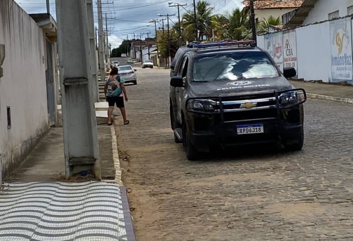 Jaguaquara: Criminosos invadem casa, matam morador e arrancam cabeça da vítima