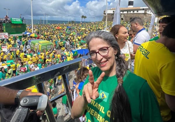 Raíssa admite voto em ACM Neto em eventual segundo turno contra Jerônimo