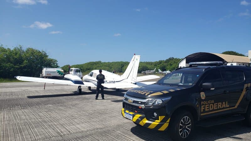 Polícia Federal apreende aeronave de ex-prefeito baiano