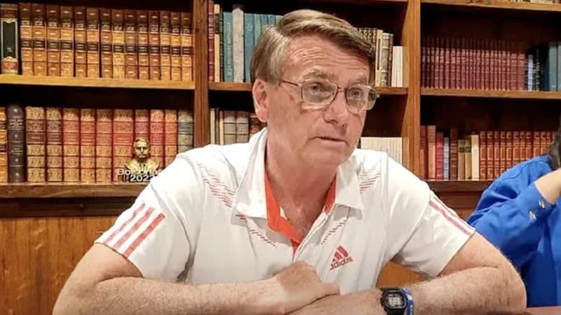 Bolsonaro quebra silêncio sobre possibilidade de derrota em primeiro turno