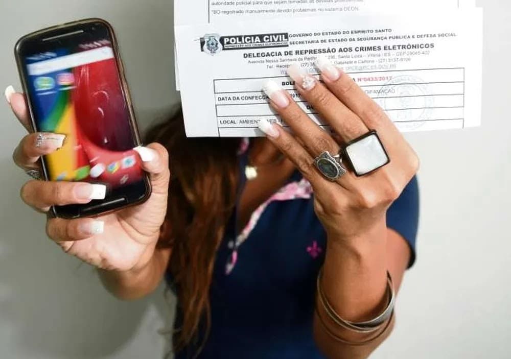 Brasil tem 4 processos por dia por registro e divulgação de imagens íntimas