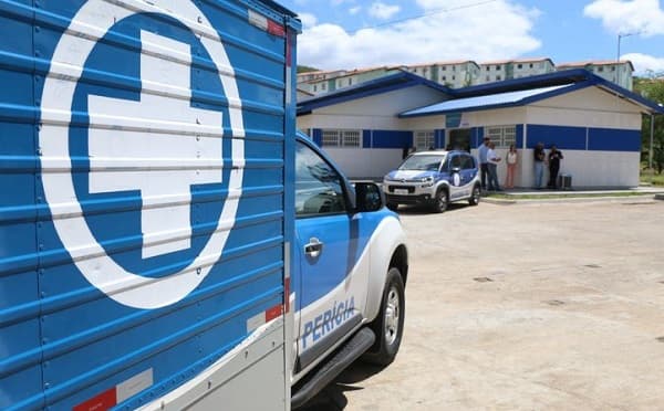 Segue sem identificação corpo de homem morto durante ação policial em Itagi