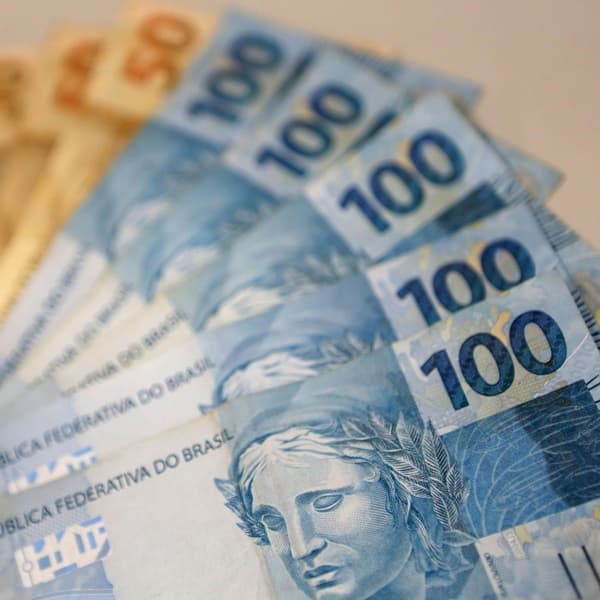Salário mínimo ideal para uma família é de R$ 6.298,91, diz Dieese
