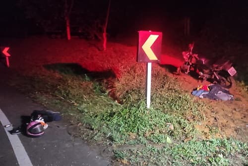 Irmãos ficam feridos após acidente de moto na BA-650, entre Ibirataia e Ipiaú