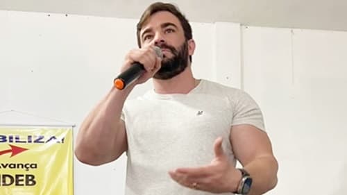 Nepotismo: Prefeito do sertão da Paraíba nomeia pai, mãe e esposa como secretários