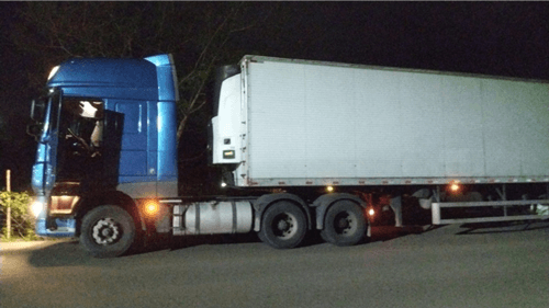 PM recupera caminhão roubado entre Ipiaú e Ibirataia