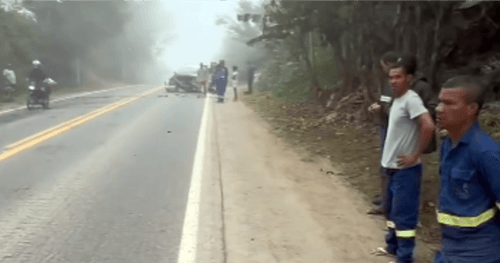 Acidente na BR 330 em Ipiaú envolve Gol Cross e Caminhão; Enfermeira do HGI sofre ferimentos