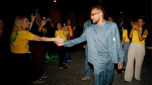 Seleção Brasileira embarca para os EUA e recebe apoio da torcida na busca pelo hexa
