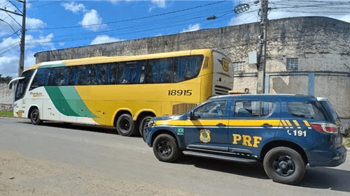 Masturbação: Passageiro é detido dentro de ônibus de turismo na BR-101