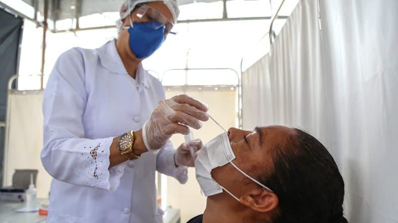 Bahia registra 858 novos casos de Covid-19 e 13 mortes em 24 horas