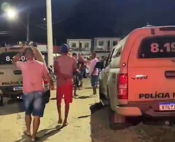 Dois jovens são mortos a tiros em Jequié