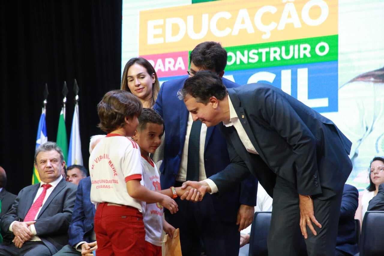 Novos Programas do MEC Chegam ao Piauí Impulsionando a Educação