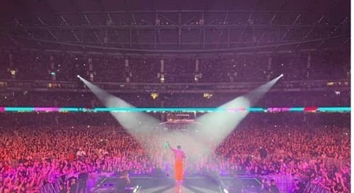 Após colapso em show, rapper famoso morre aos 53 anos: “Luz”