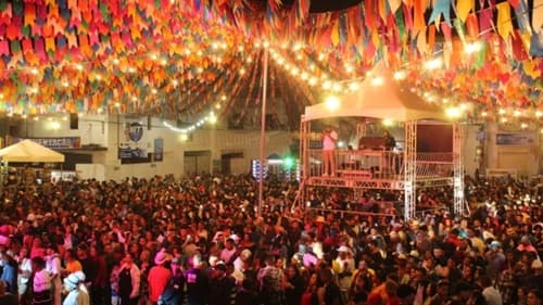 Ibirataia: Decreto Municipal proíbe bebidas em vidro na Praça 7 de Setembro; entenda