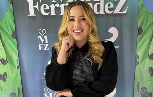 Prefeitura de Ibirataia anuncia Mari Fernandez no São João da cidade