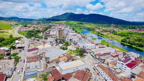 Circuito Cine Éden transforma Ipiaú em cinema a céu aberto com filmes brasileiros