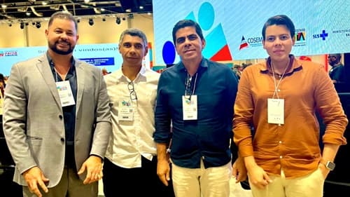 Ibirataia participa do I Encontro de Cooperação Bahia Saúde em Salvador