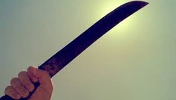 Homem tenta matar mulher com golpes de facão em seguida comete suicídio na região de Guanambi