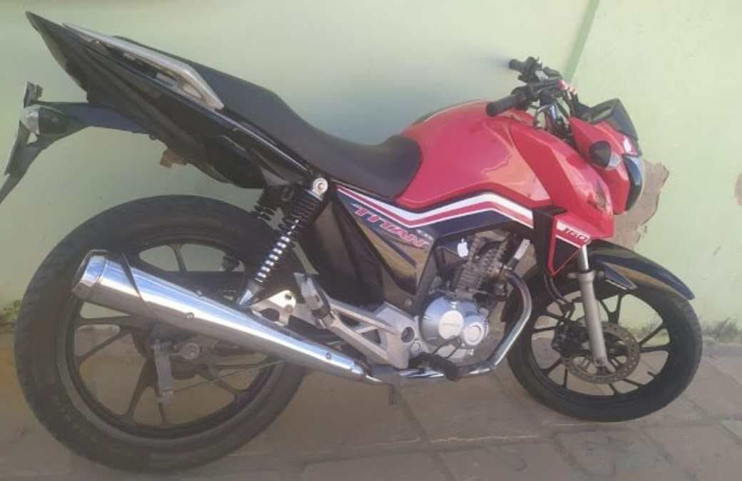 Homem simula compra de moto, pega para testar e desaparece em Jacobina