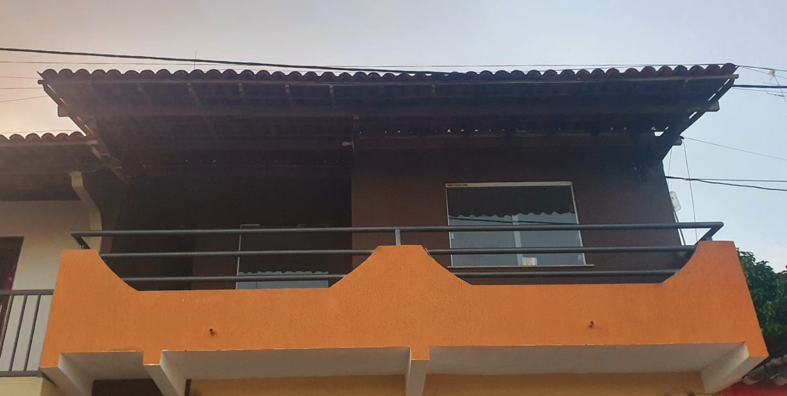 Aluga-se uma casa na Nova Ibirataia de Cima