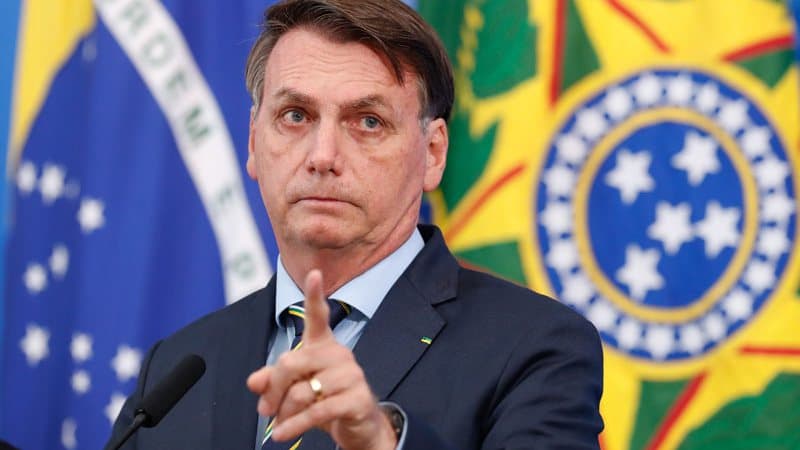 Bolsonaro impõe condição para participar de debates