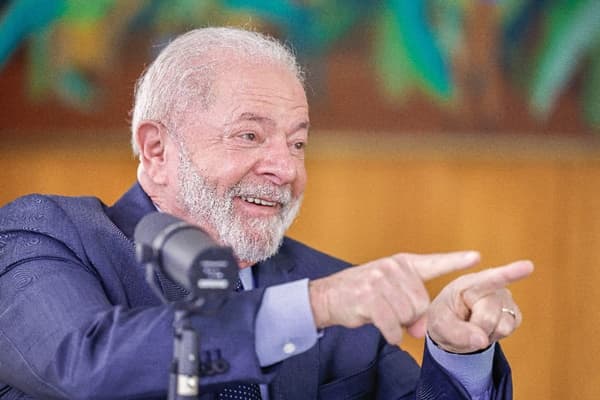 Presidente Lula Anuncia a Criação do Ministério para Pequenas e Médias Empresas visando Impulsionar Empreendedorismo e Emprego