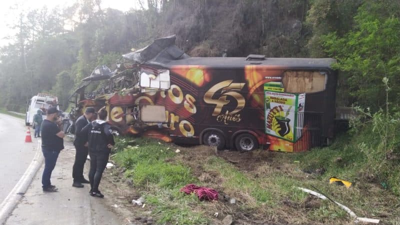 Acidente em SC mata dono da banda Garotos de Ouro