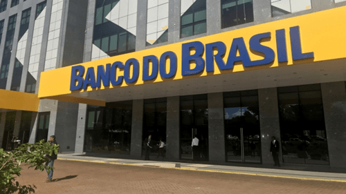 Banco do Brasil sobe 5% na Bolsa e se destaca entre os grandes bancos