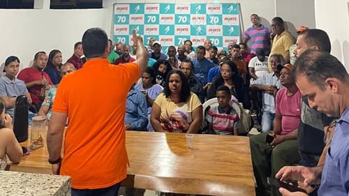 Ibirataia: Juca Muniz, Pré-Candidato a prefeito discute Plano de Governo com moradores do município