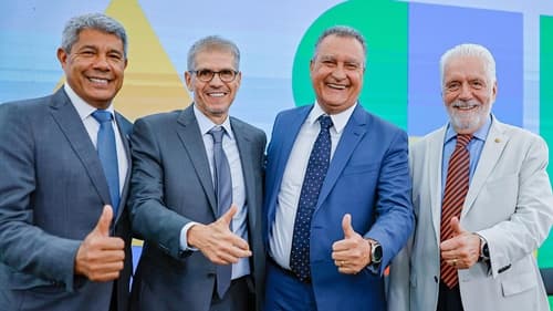 Governador Jerônimo Rodrigues celebra nomeação de Sidônio Palmeira como Ministro da Secretaria de Comunicação