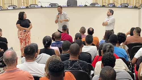 Ibirataia: Prefeitura fortalece parceria com comerciantes para um São João histórico