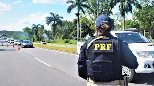 PRF na Bahia Lança Operação para Reduzir Acidentes no Feriado de Proclamação da República