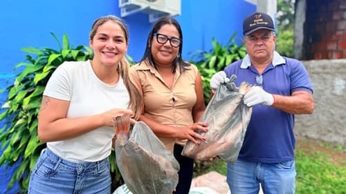 Ibirataia: moradores de Tesourinhas recebem peixe em ação da Assistência Social
