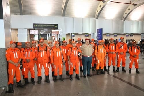 Equipe de Bombeiros da Bahia apoia vítimas das chuvas no Rio Grande do Sul