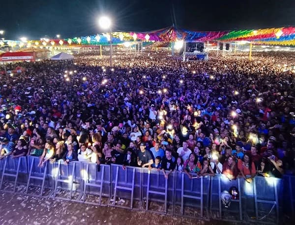 Cerca de 145 mil pessoas prestigiaram as três noites do São Pedro de Ipiaú
