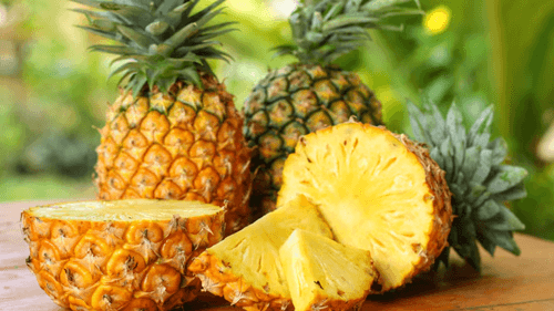 Os benefícios do abacaxi: Uma fruta refrescante e cheia de nutrientes