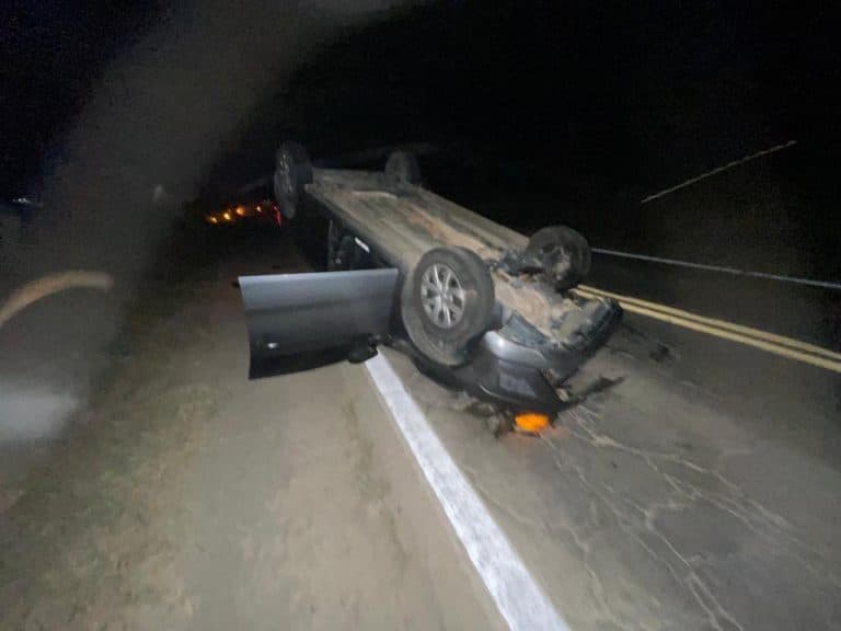 Ipiaú: Motorista fica ferido após colisão de veículos na BR-330