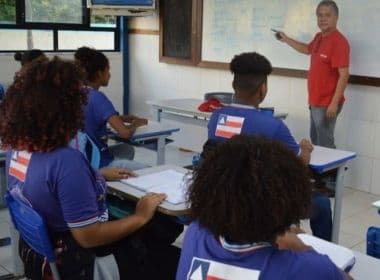 Renovação de matrícula para os estudantes da rede estadual foi iniciada nesta segunda