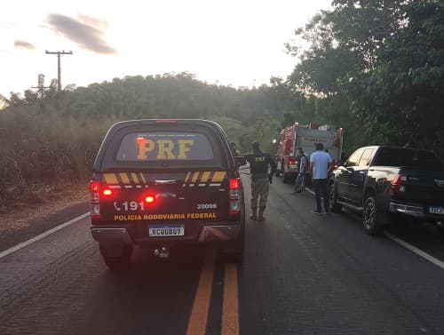 Trecho da BR-330 em Ipiaú segue interditado e sem previsão para ser liberado