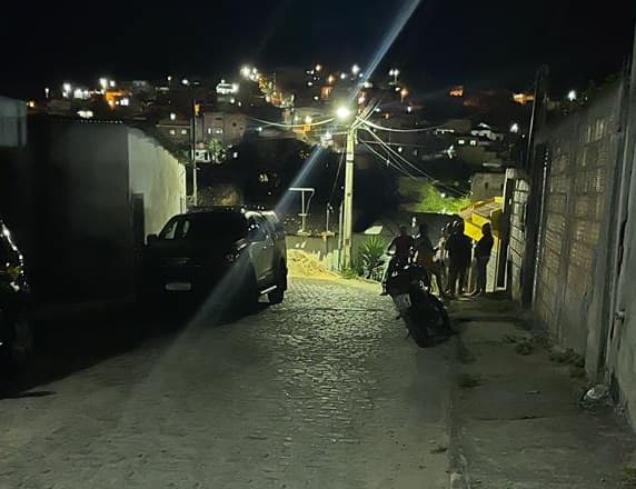 Ipiaú: Homem é encontrado morto dentro de casa no Bairro São José Operário