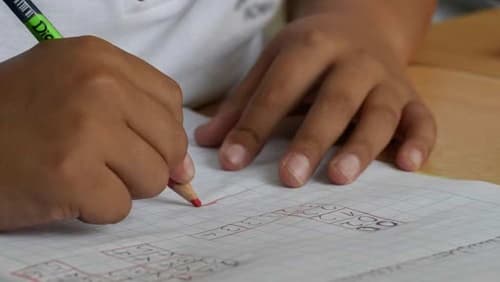 Metade dos alunos brasileiros de 9 anos não sabe resolver tabuada