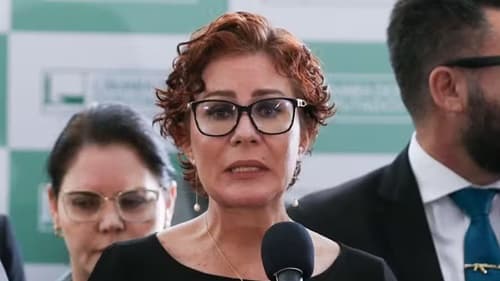 TRE-SP cassa mandato de Carla Zambelli por abuso de poder e uso indevido da mídia