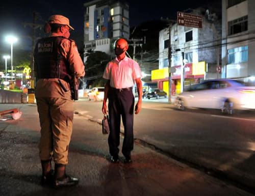 Governo prorroga toque de recolher em toda a Bahia até 26 de abril