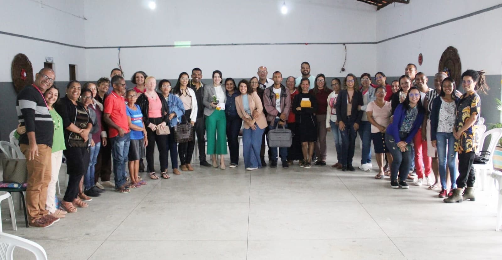 Ibirataia: Equipe de desenvolvimento social promove palestra sobre o programa Família Acolhedora