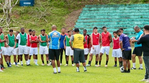 Seleção de Ibirataia treina forte para a Copa Intervale 2025