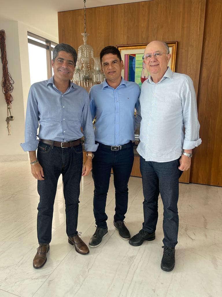 ACM Neto recebe o apoio de prefeito de Muritiba, filiado ao PSD